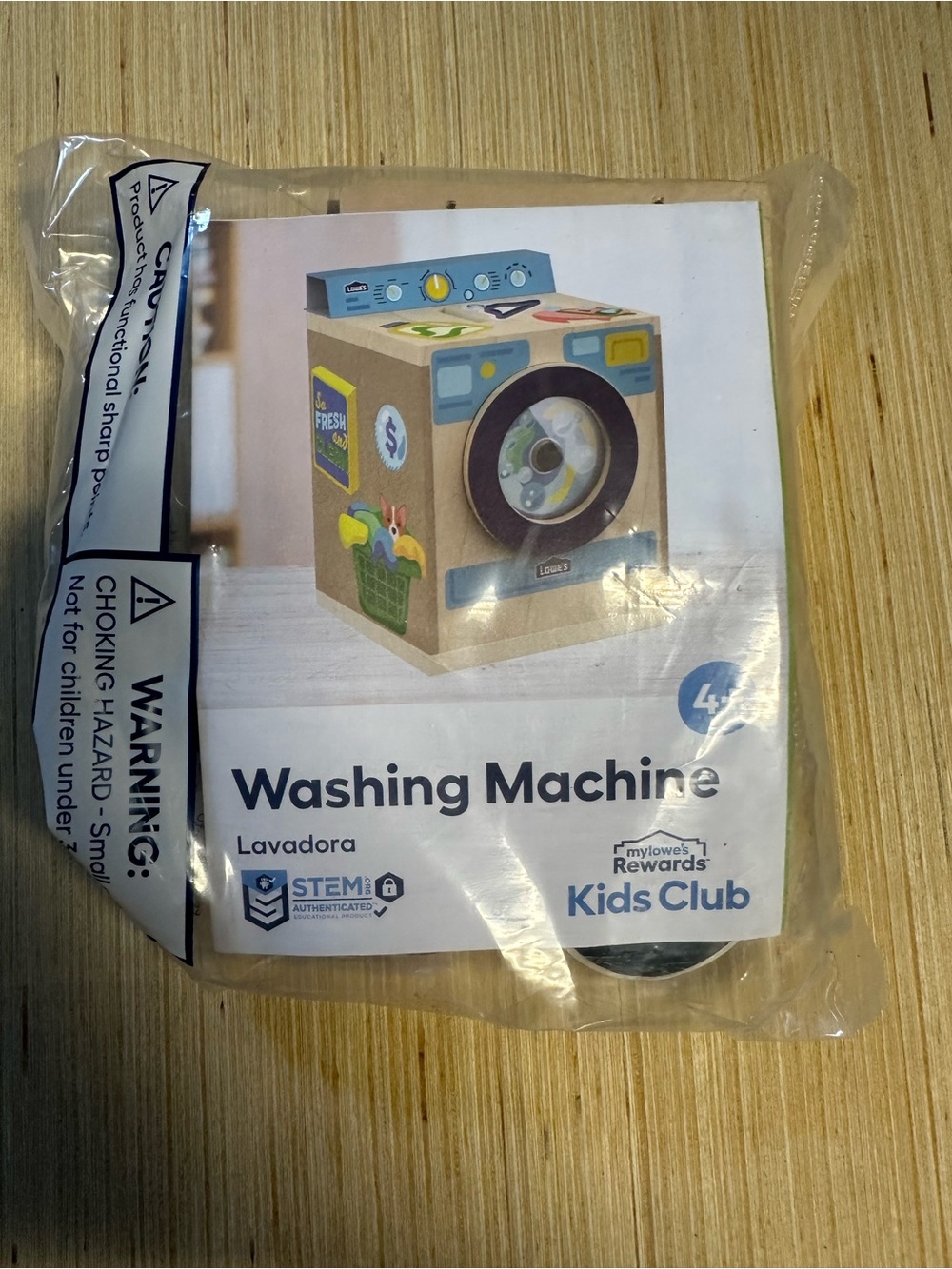 Kids Pretend-Play Washing Machine Toy in Blue and Natural